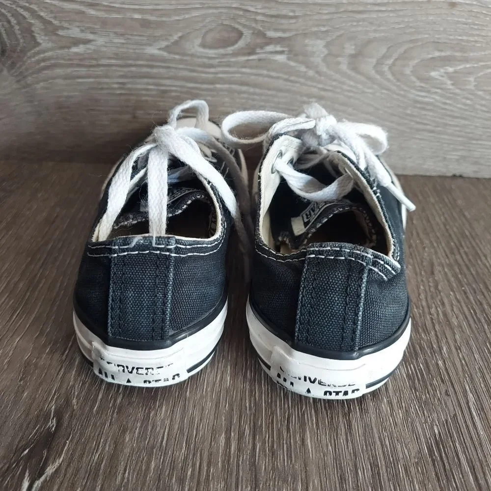 Converse Chuck Taylor All Star Low Top Sneaker Little Kid Size 11